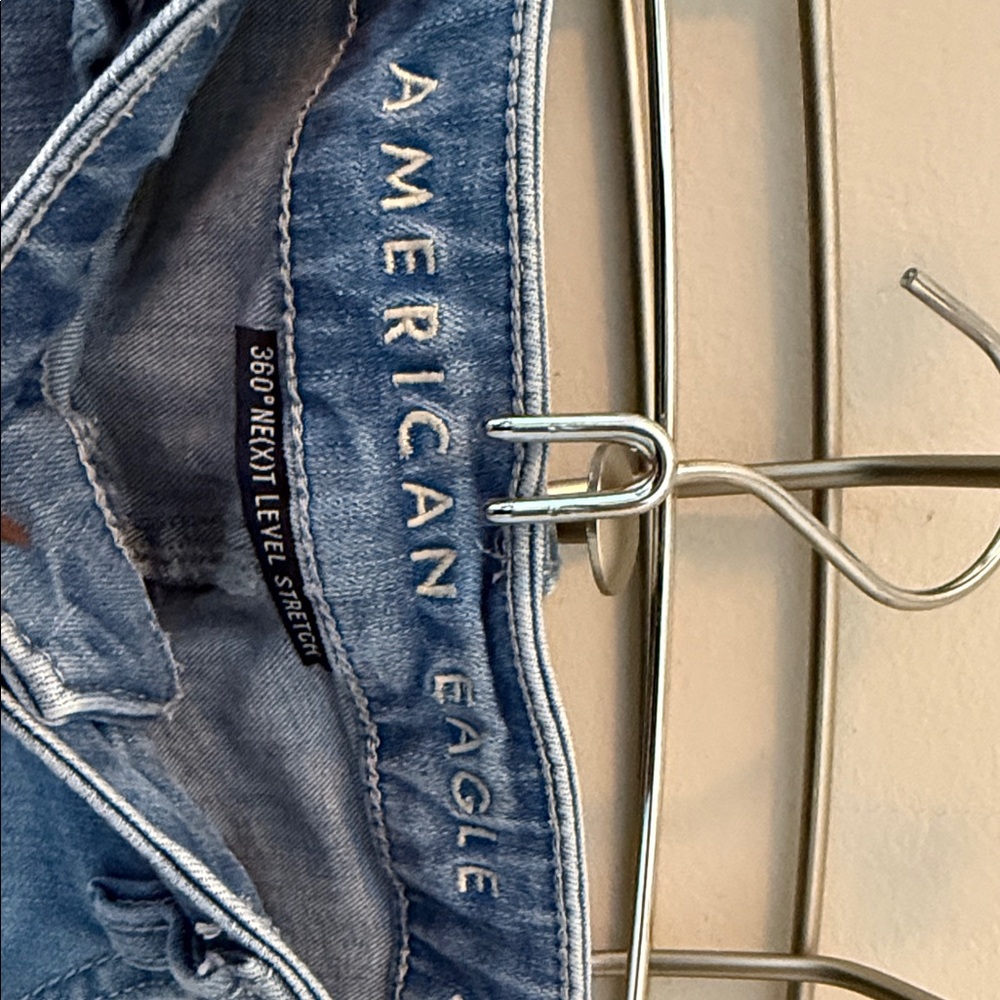 American Eagle 360 Next Level Stretch Distressed Blue Jeans - Picture 2 of 3